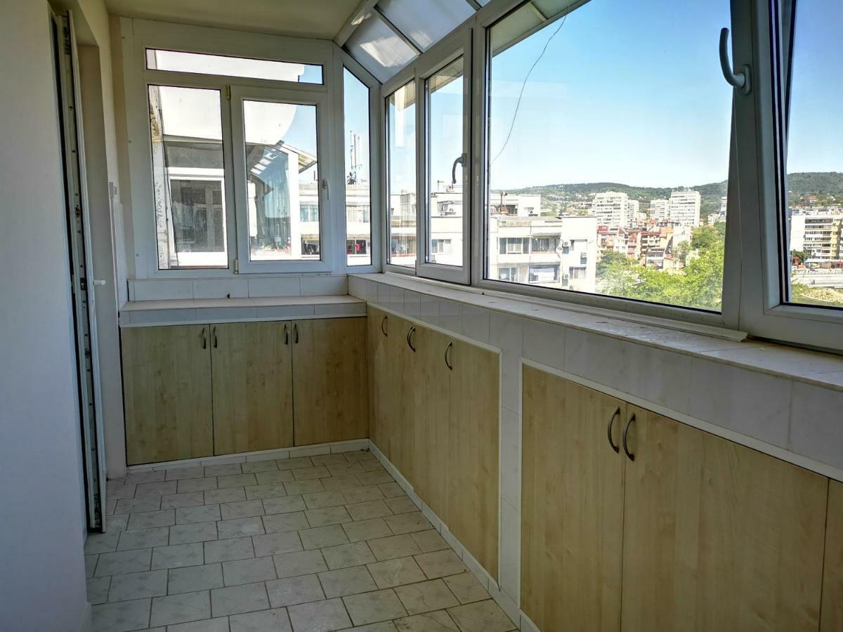 Tora Mora Apartment Варна Екстериор снимка
