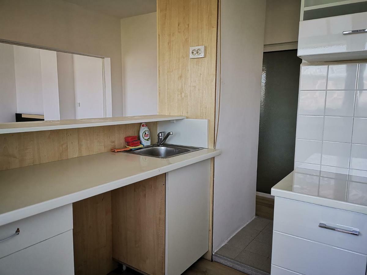 Tora Mora Apartment Варна Екстериор снимка